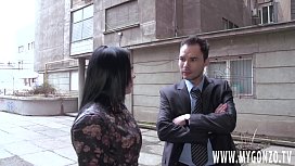 Sexopono esposa sendo comida por dois