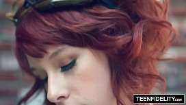 Wwwxvideos ruivinha de xota rosada fazendo sexo