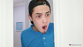 Incesto real comendo a coroa tia bucetuda